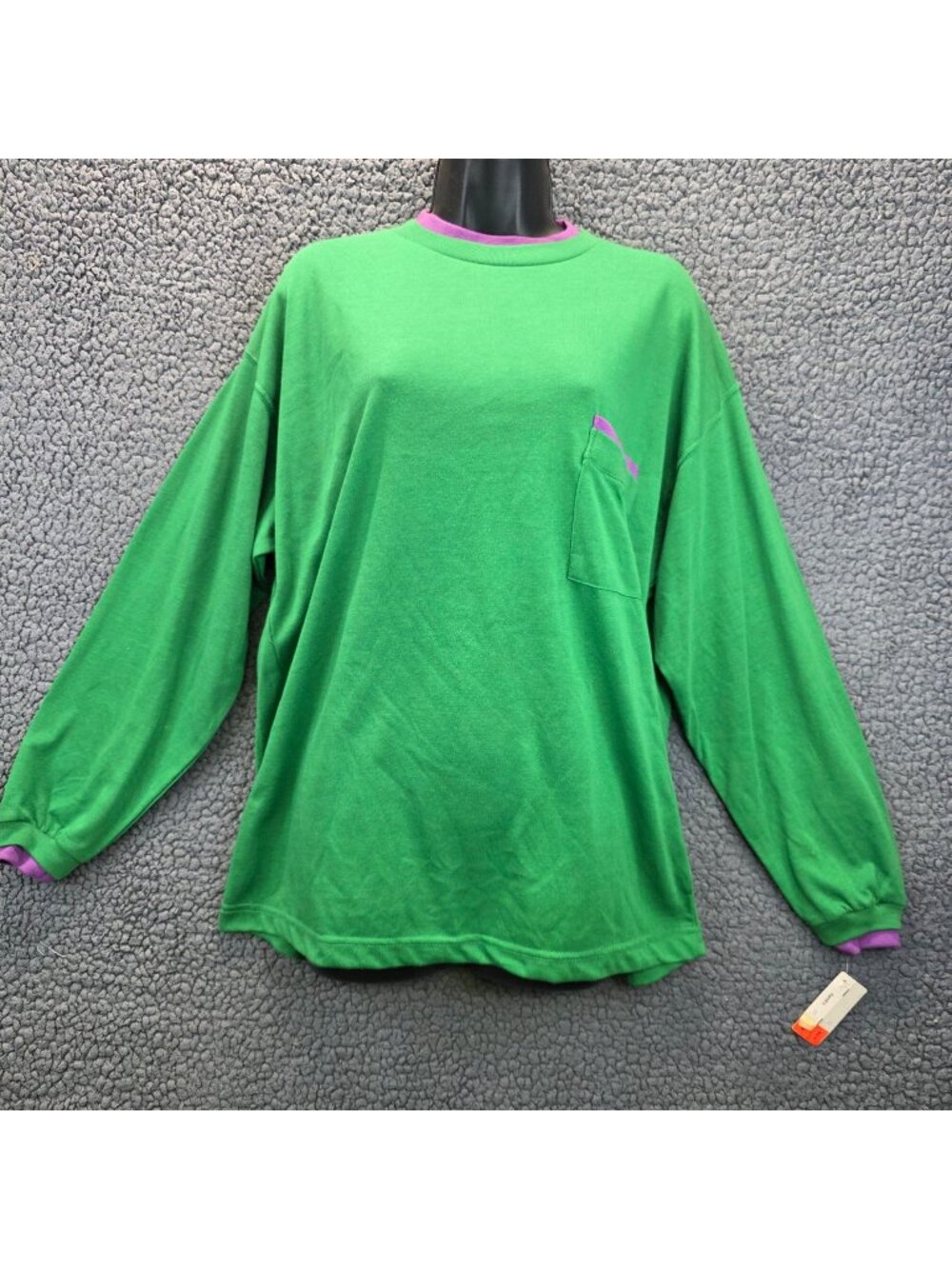 Vintage 90s Vanderbilt Long Sleeves Women's Tee M Green Casual Retro Grunge Y2k